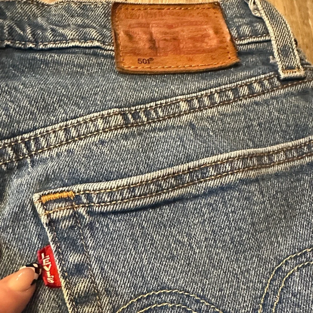 LEVI’S | 501 Classic Blue Denim Jeans W24L26 - Picture 7 of 13